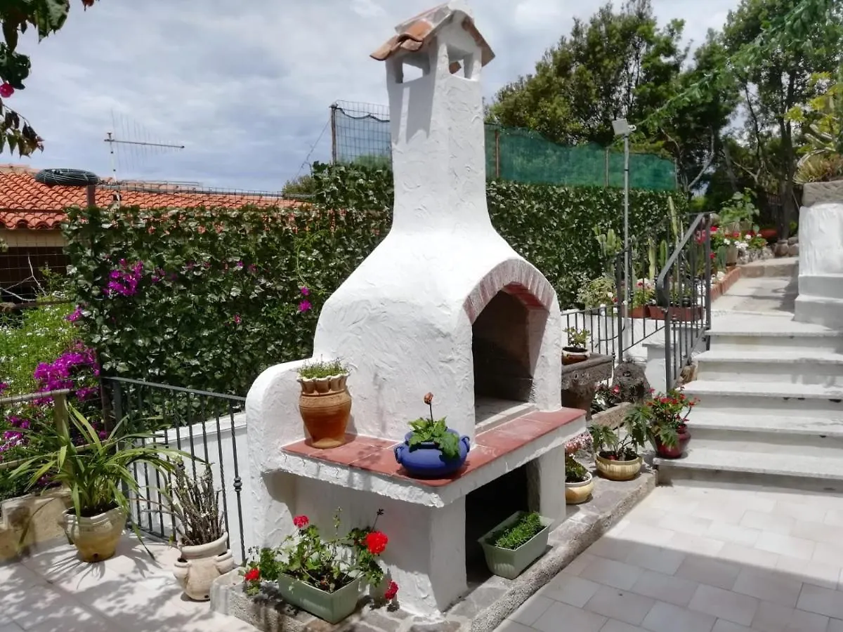 Appartamento Bouganville Magomadas