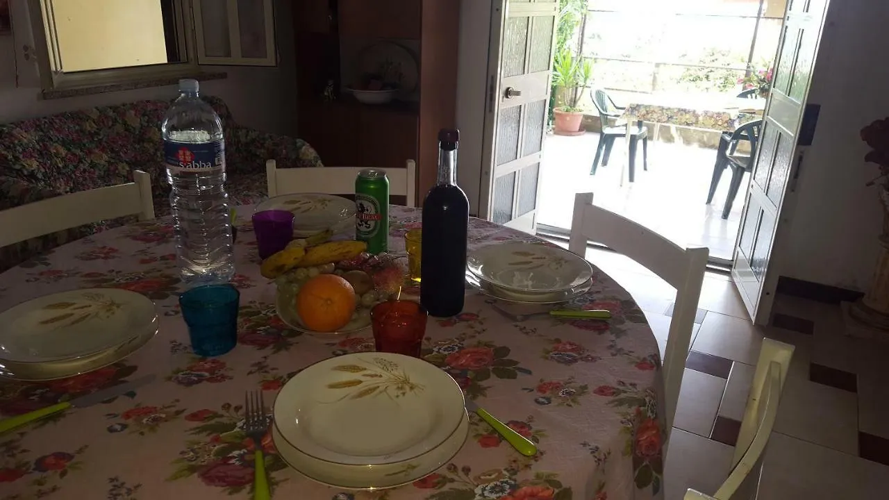 Appartamento Bouganville Magomadas